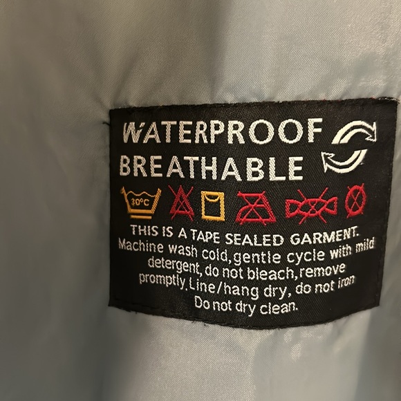 Ladies Rain/Wind jacket - Picture 7 of 10